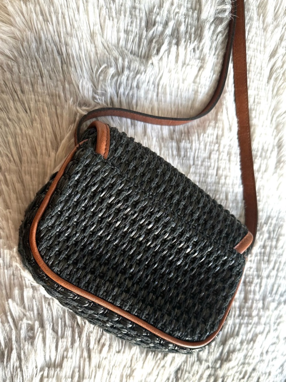 Amanda Smith Crossbody Bag in Black and Brown Woven Vegan Leather - Picture 2 of 12